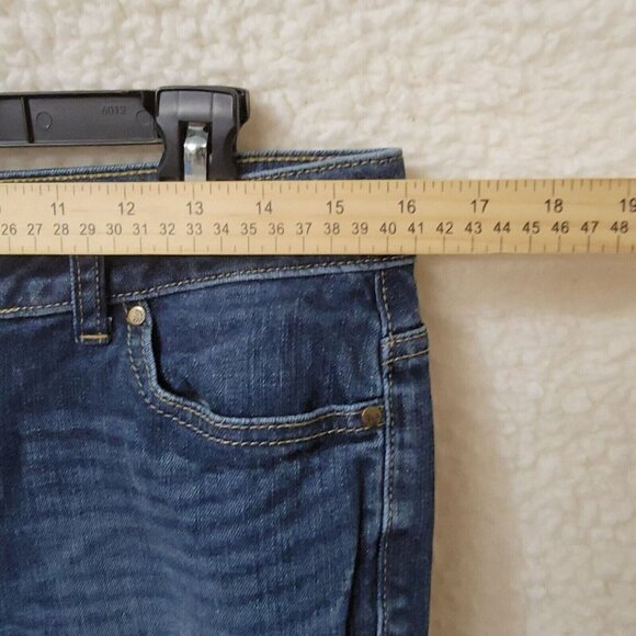 Vera Wang Jeans Womens 8 Blue 30X26 Straight Leg Maggie Stretch Cotton Midrise - Picture 8 of 10